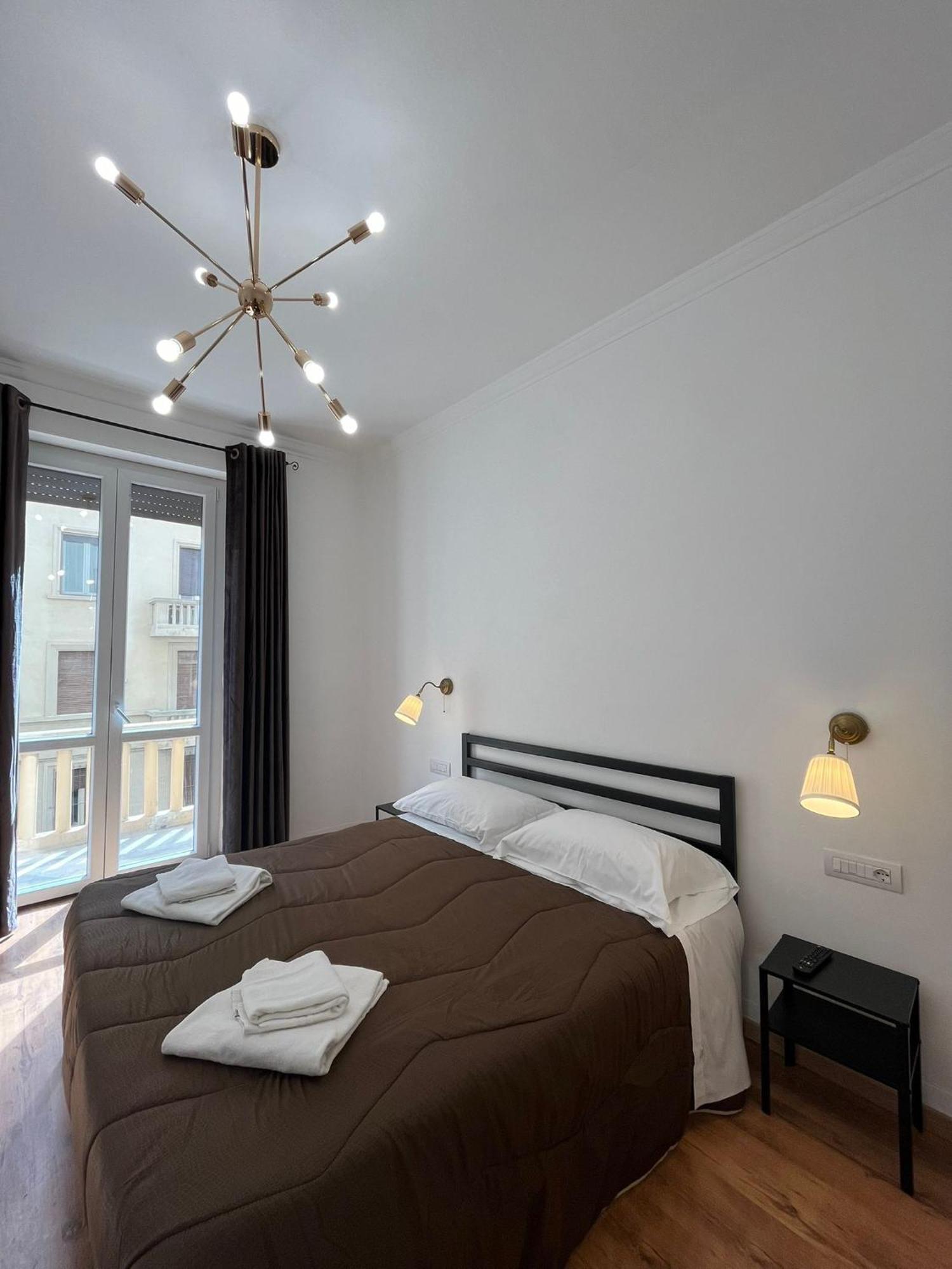 Oriani Bnb Bed and Breakfast Florens Exteriör bild
