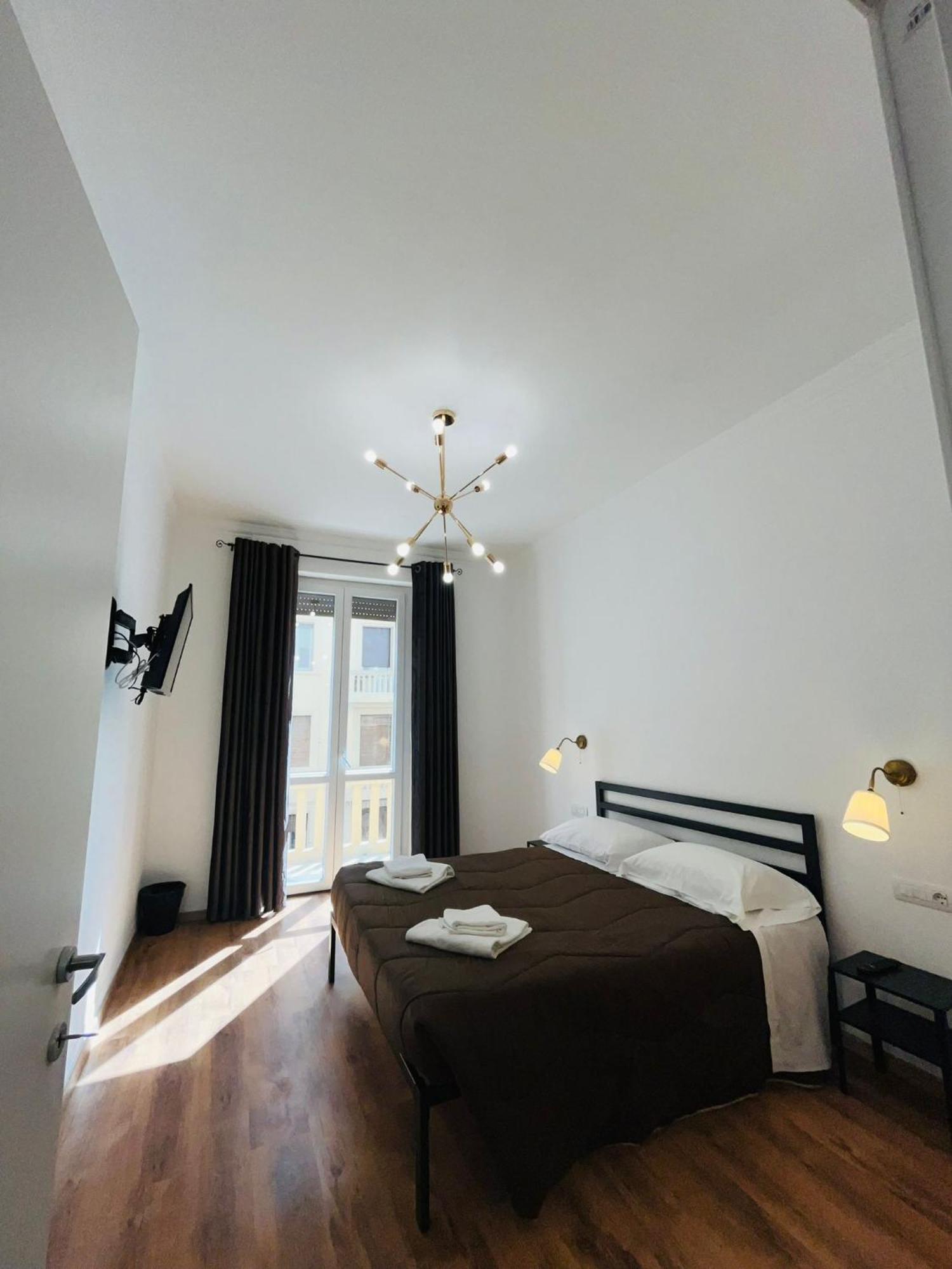 Oriani Bnb Bed and Breakfast Florens Exteriör bild